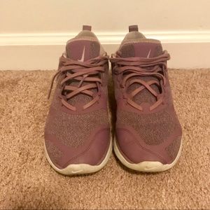 Nike Shoes - Nike Air Max Nike Shoes - Nike Air Max